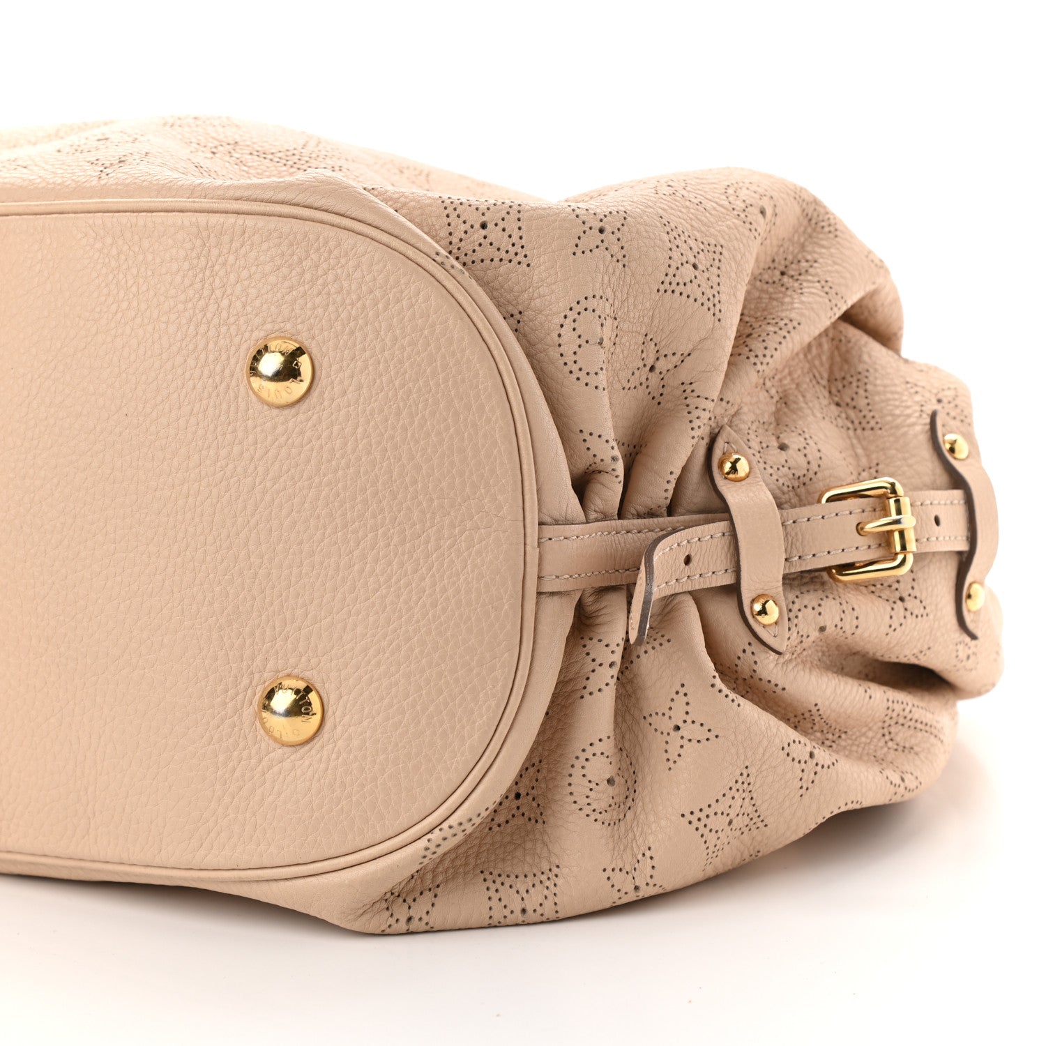 Louis Vuitton Mahina L Coquille 9 of 15