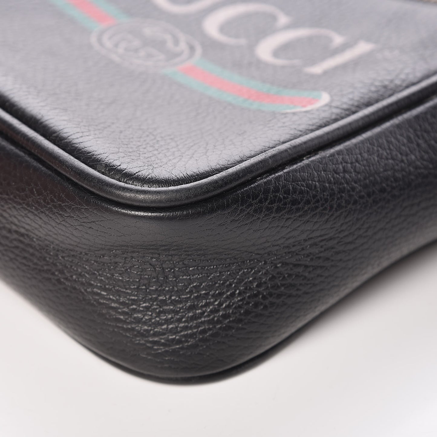 Grained Calfskin Logo Messenger Bag Black