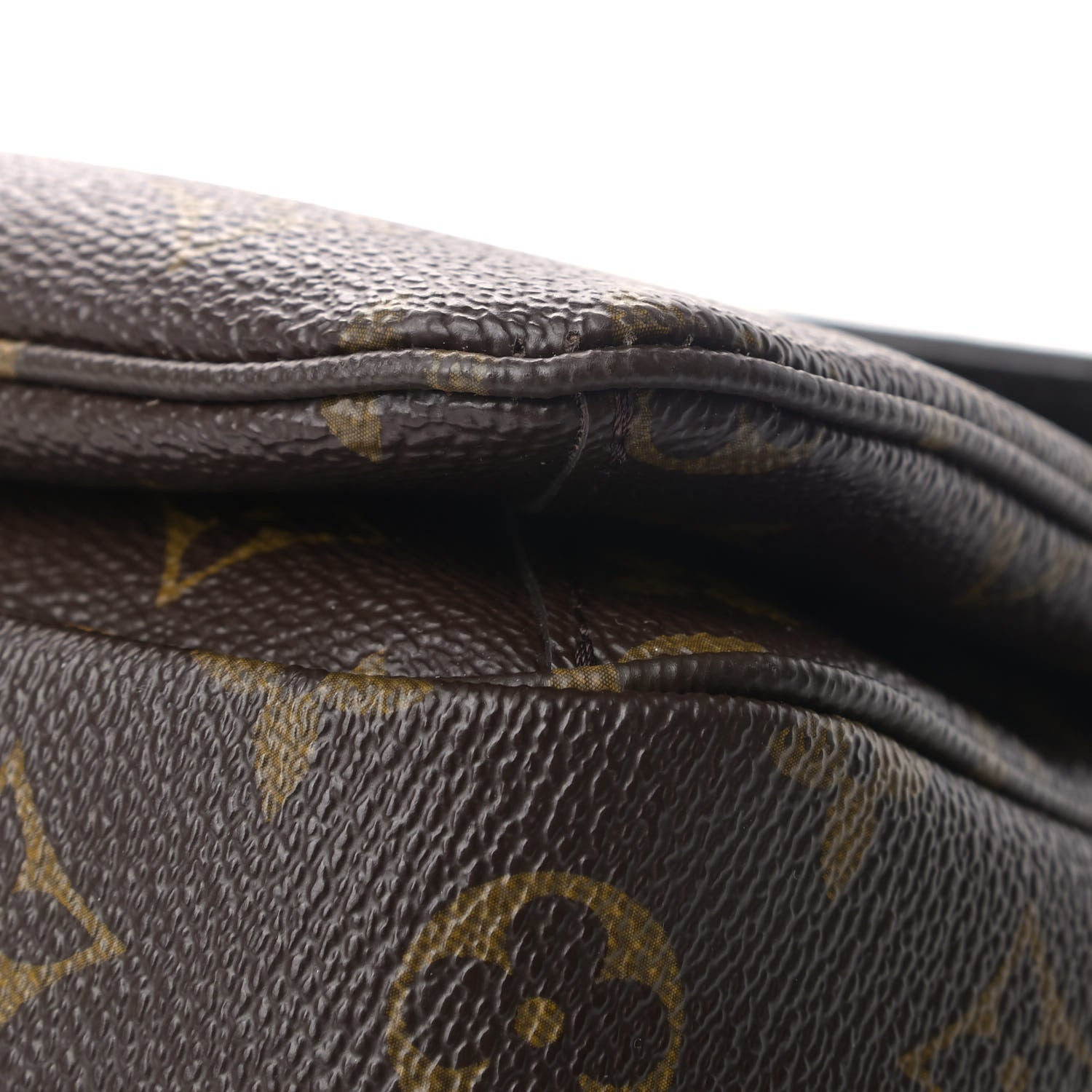 Louis Vuitton Monogram Pochette Metis 6 of 7
