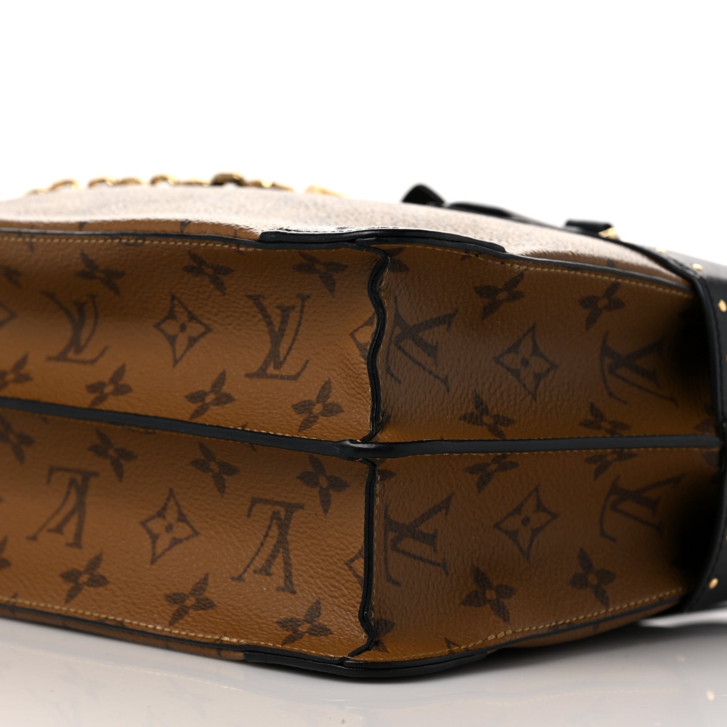 Reverse Monogram City Malle MM