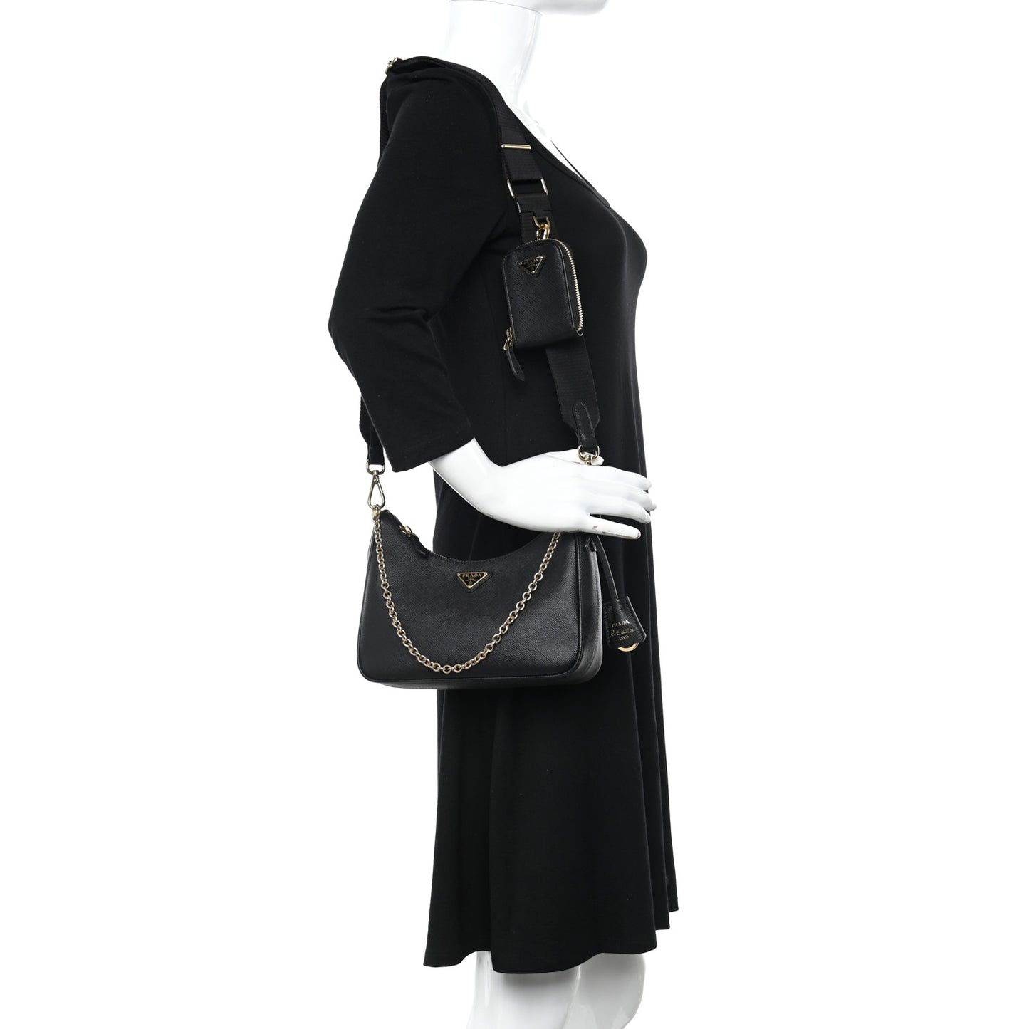 Saffiano Lux Re-Edition 2005 Shoulder Bag Black