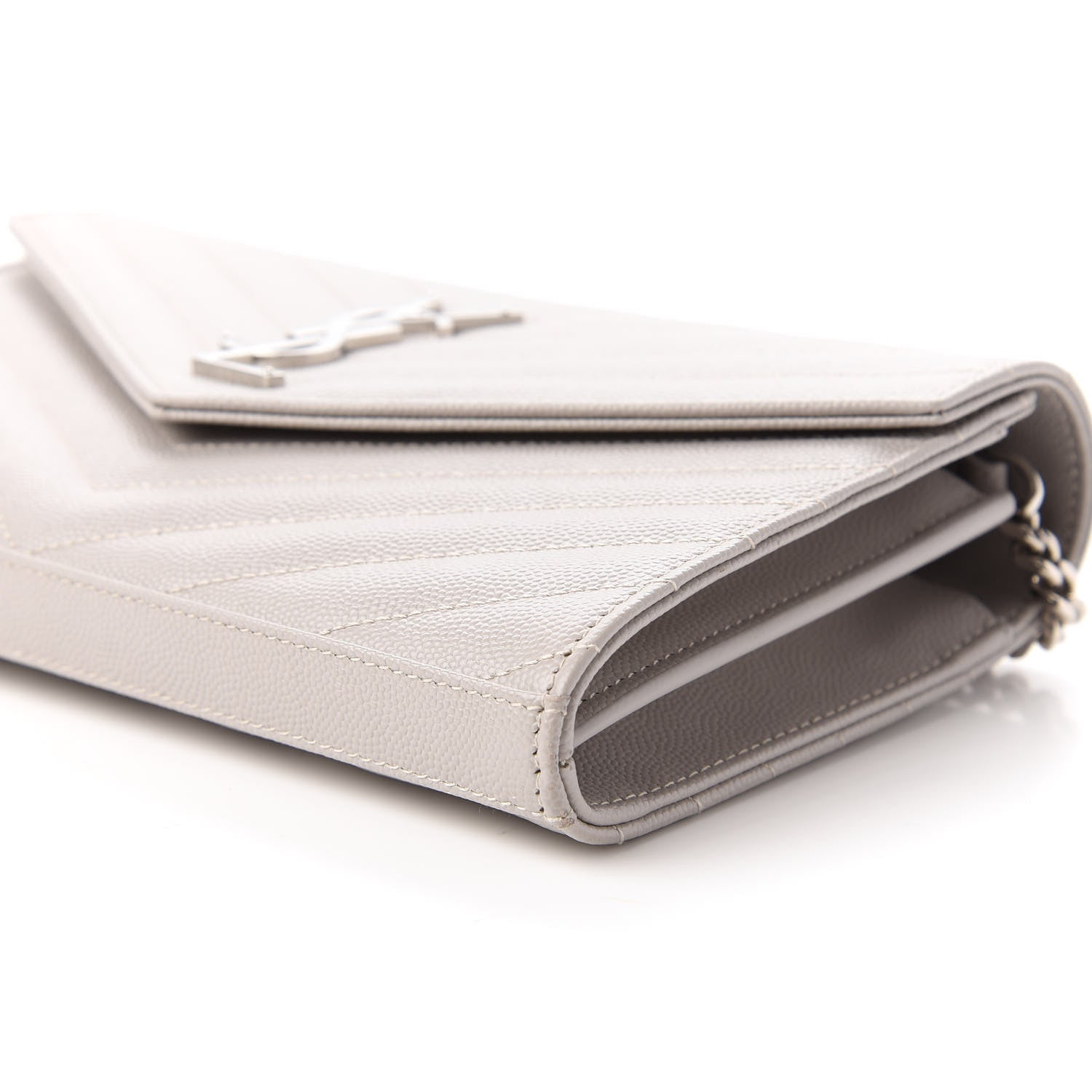 Saint Laurent Grain De Poudre Matelasse Chevron Monogram Chain Wallet Granite 7 of 12