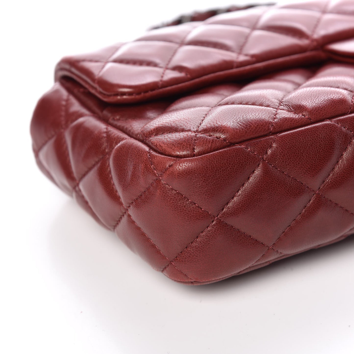 Lambskin Quilted East West Flap Dark Red