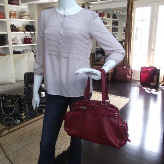 Vitello Daino Shoulder Bag Rosso