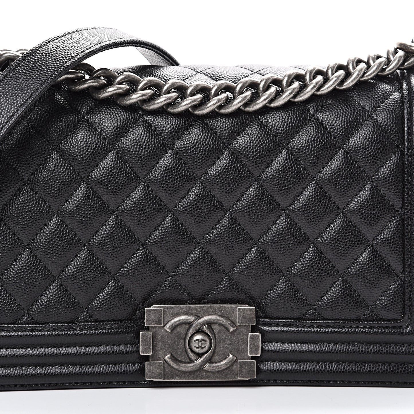 Caviar Quilted Medium Boy Flap Black