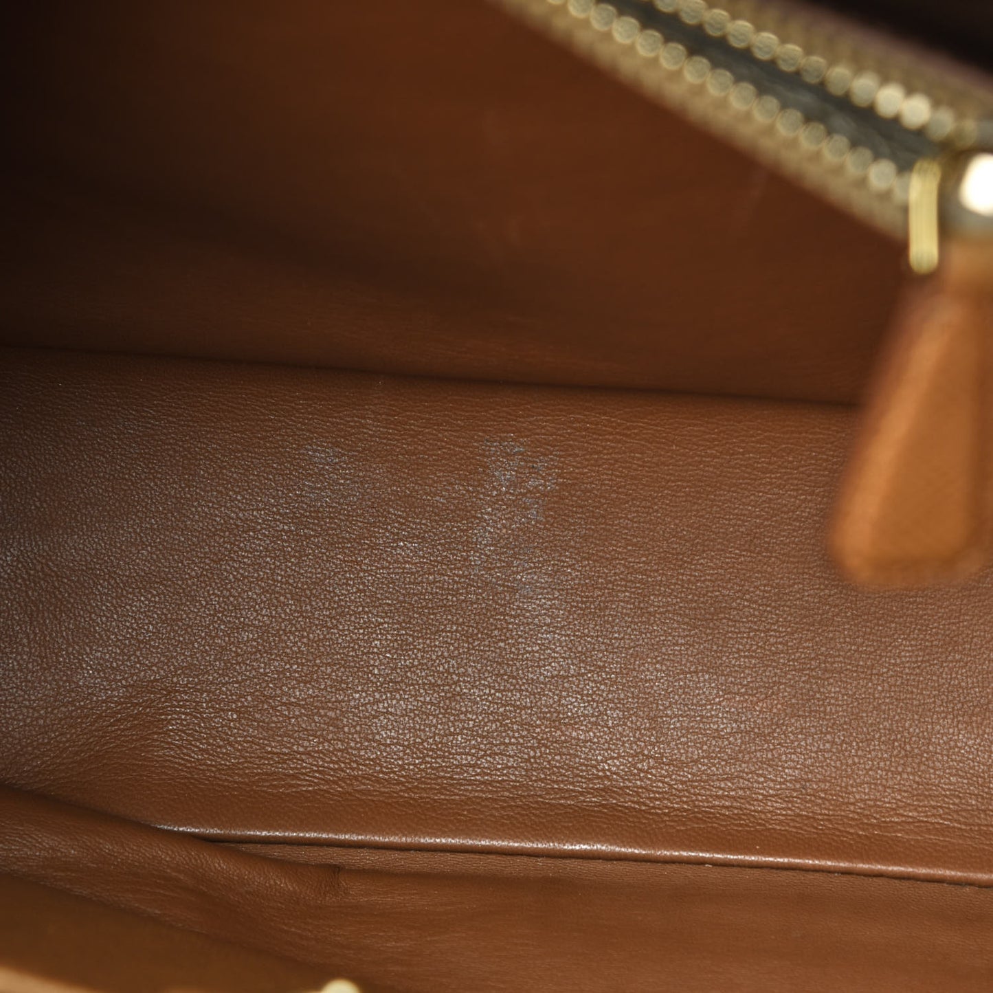 Saffiano Cuir Open Promenade Tote Caramel
