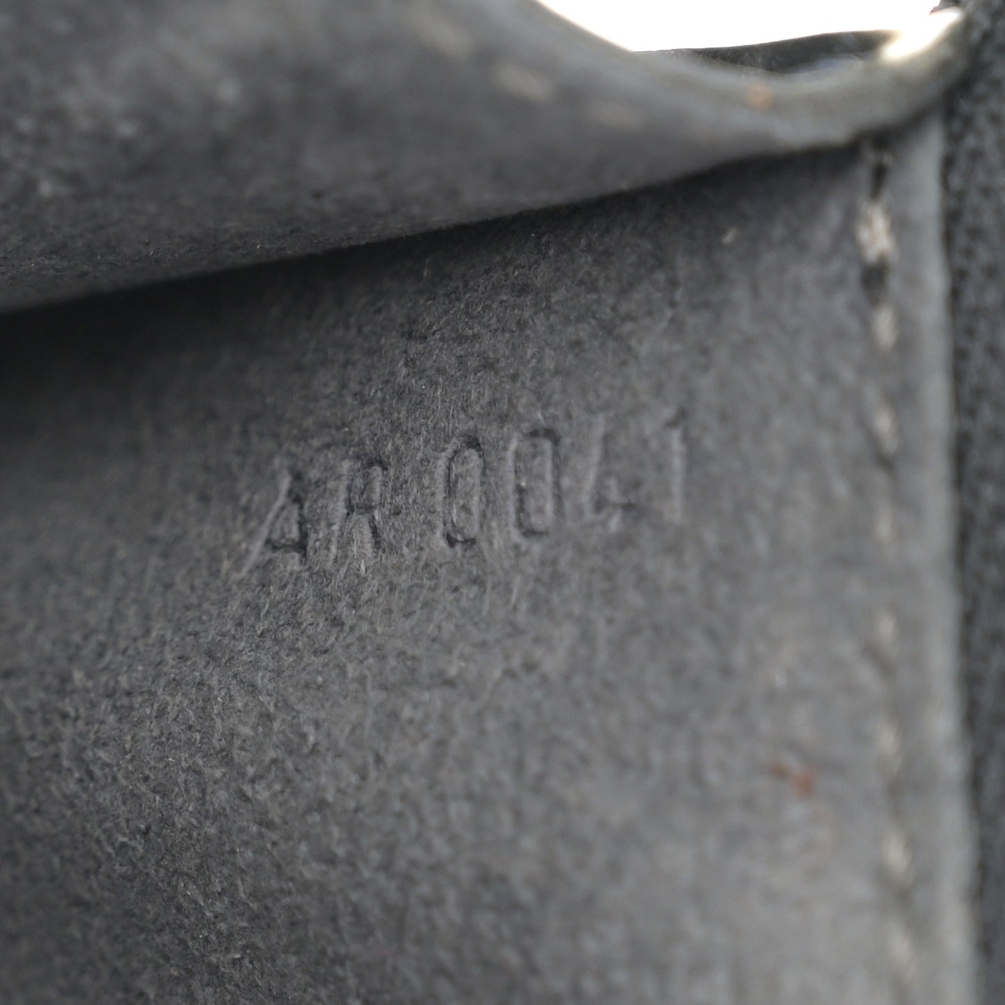 Epi Pochette Accessories 24 Black