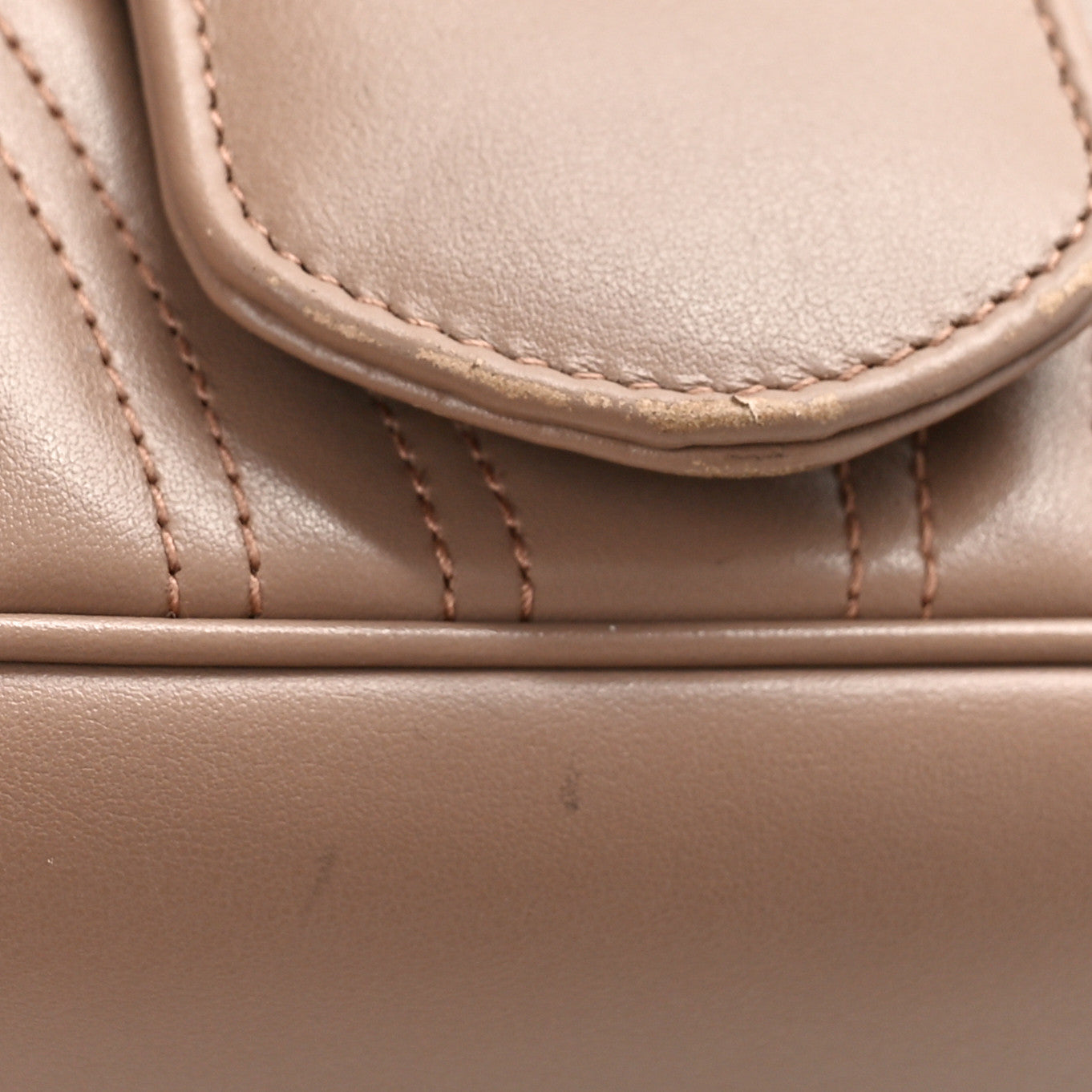 Calfskin Matelasse Medium GG Marmont Shoulder Bag Porcelain Rose