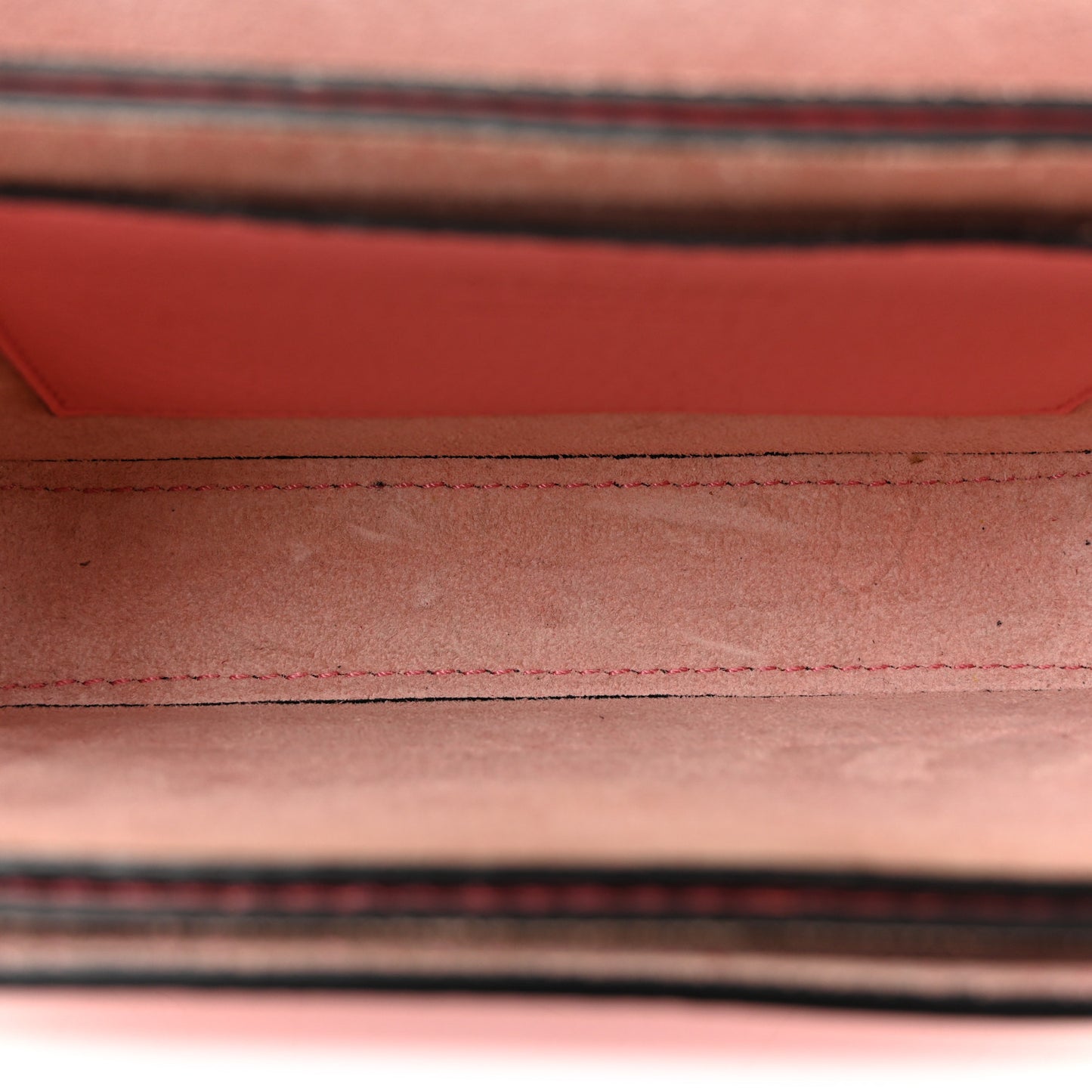 Pebbled Calfskin Rockstud Flap Crossbody Bag Paradise Rose