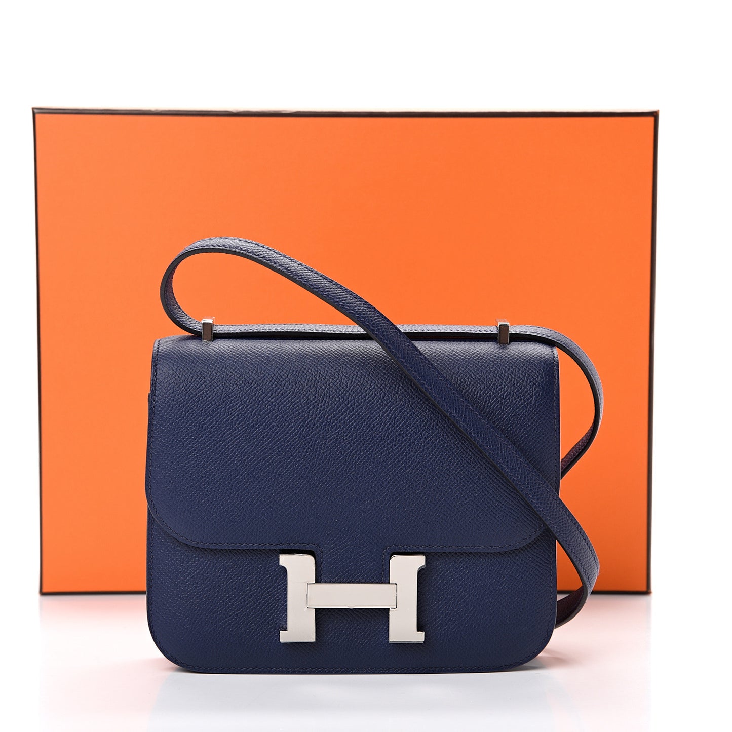 Epsom Constance 18 Bleu Saphir