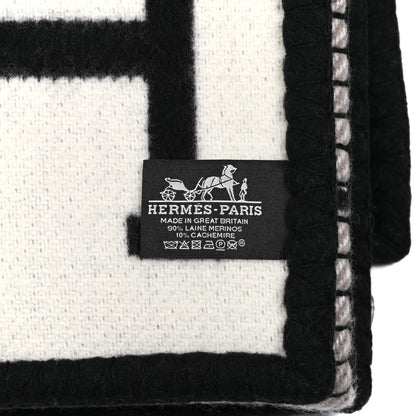 Hermes Wool Cashmere Avalon III Blanket Ecru Black 3 of 3