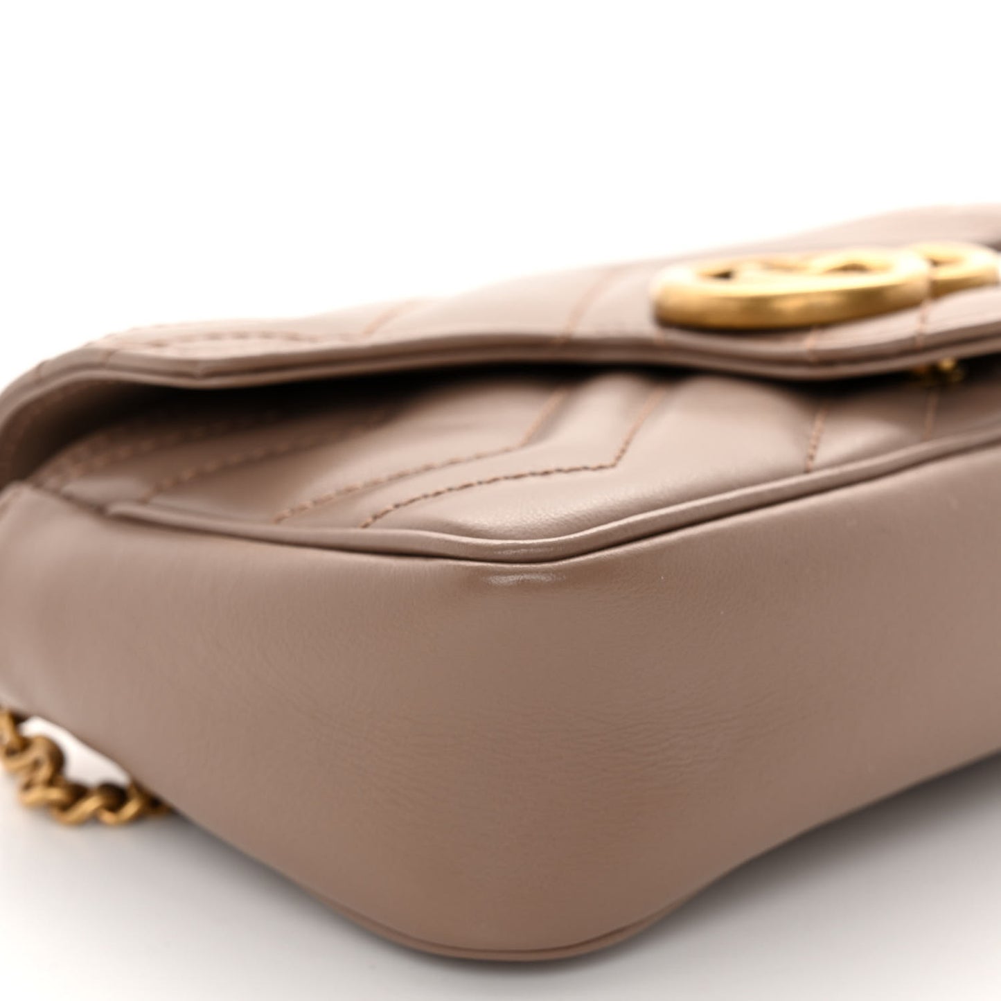 Calfskin Matelasse Super Mini GG Marmont Shoulder Bag Porcelain Rose
