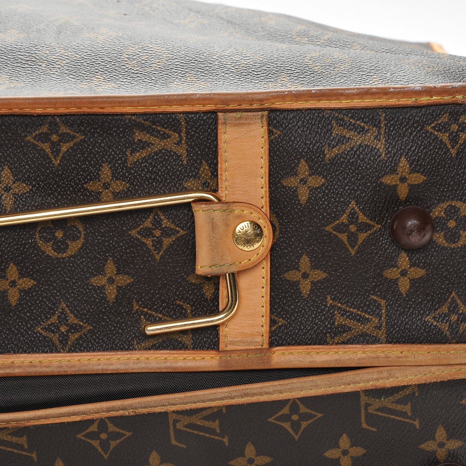 Louis Vuitton Monogram Garment Bag 9 of 15