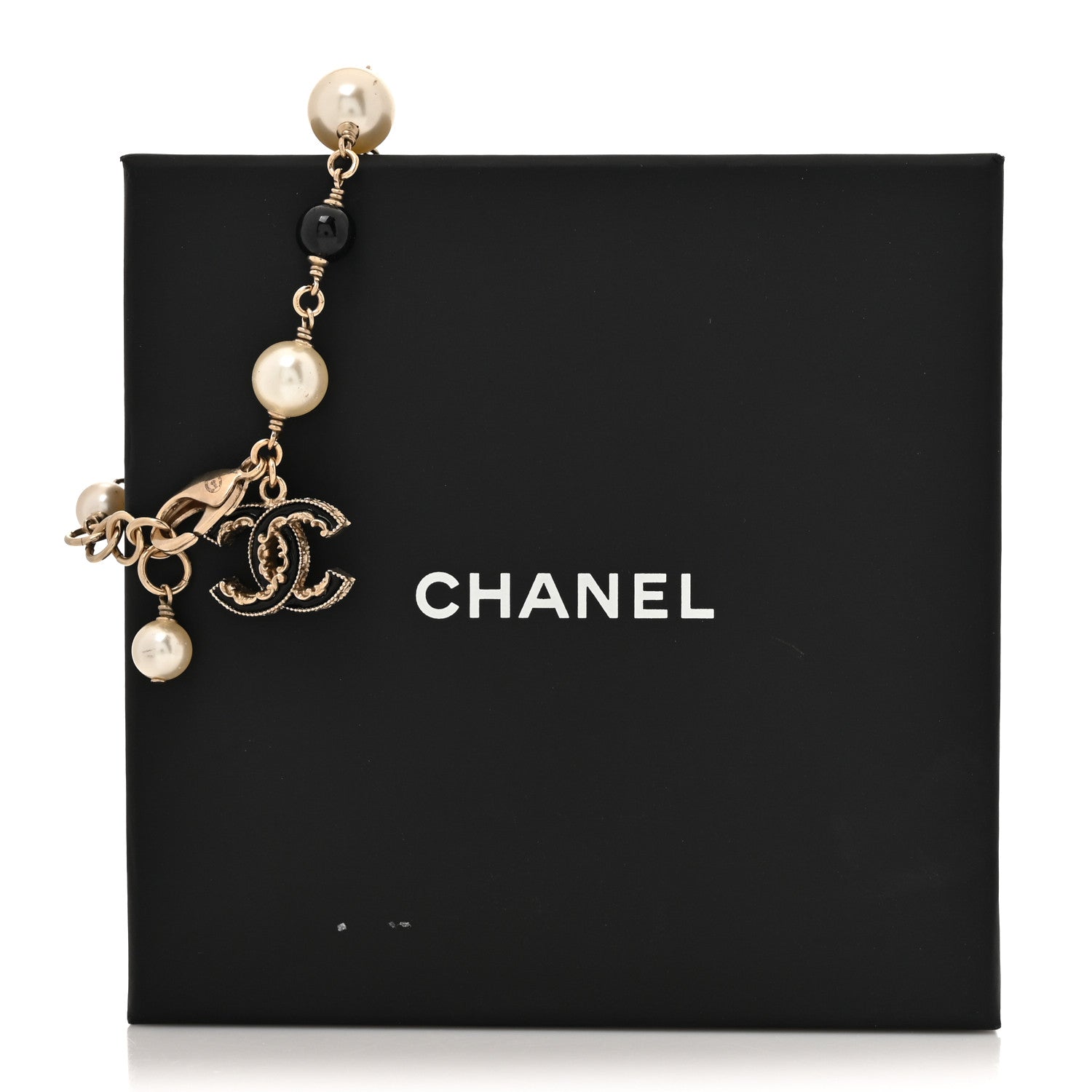 Chanel Pearl Bead Enamel CC Baroque Bracelet White Black Gold 6 of 6
