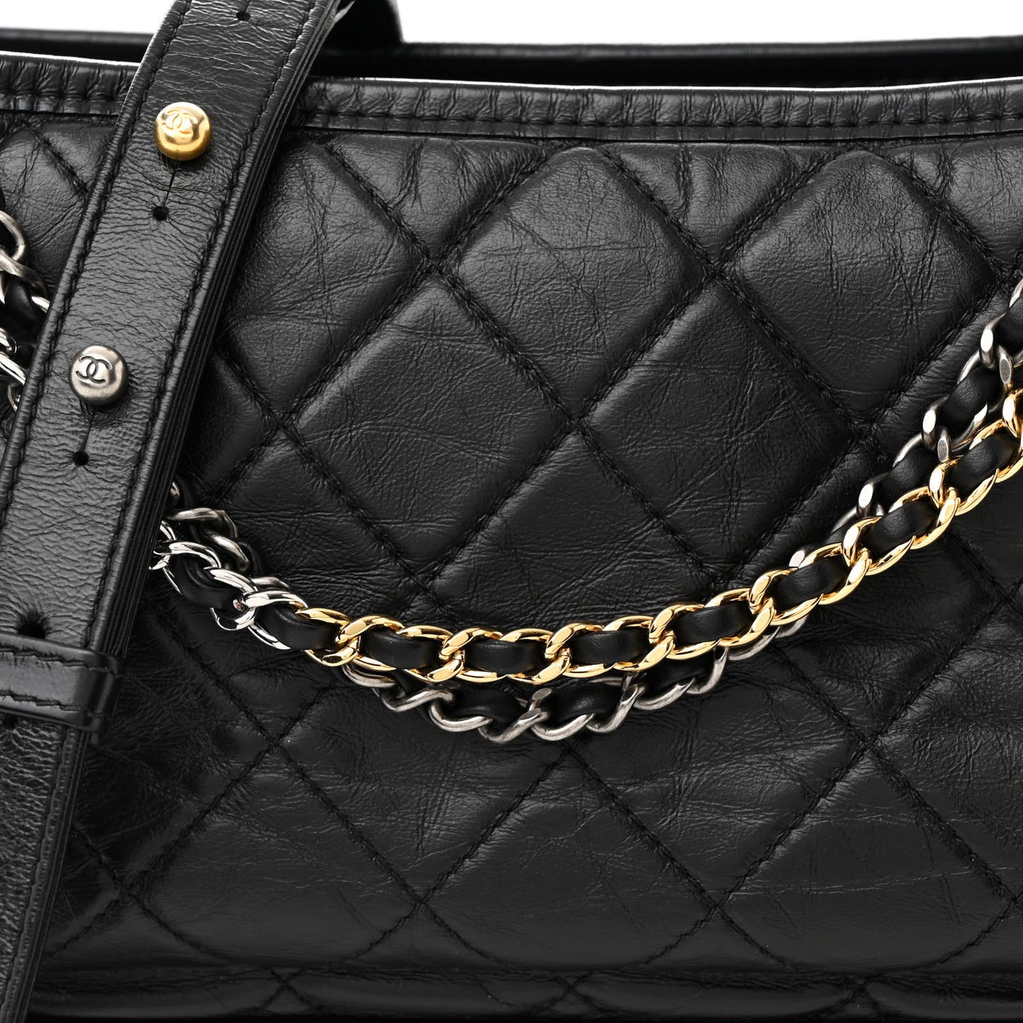 Aged Calfskin Quilted Medium Gabrielle Hobo Black