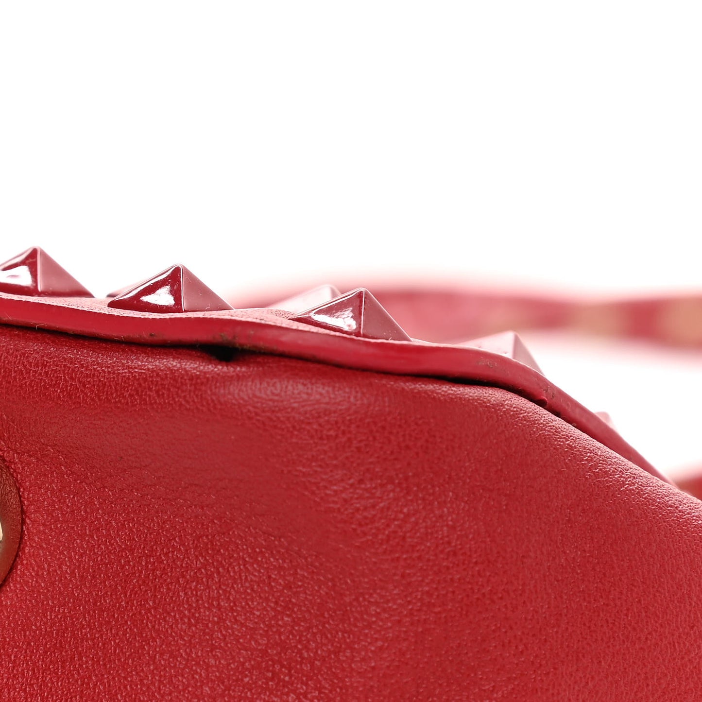 Vitello Monochrome Small Rockstud All Over Tote Rosso Valentino