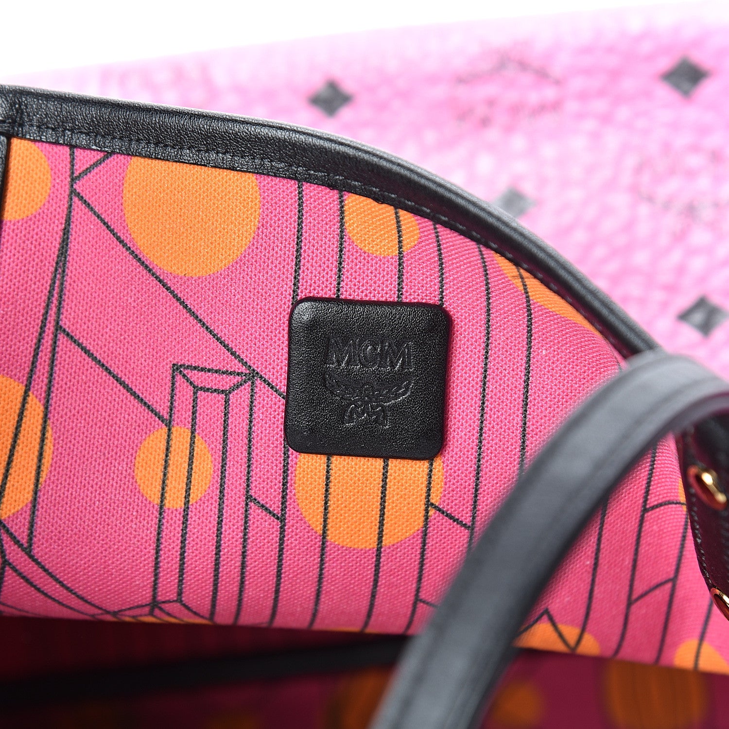 MCM Visetos Medium Liz Reversible Shopper Tote Pink 10 of 16
