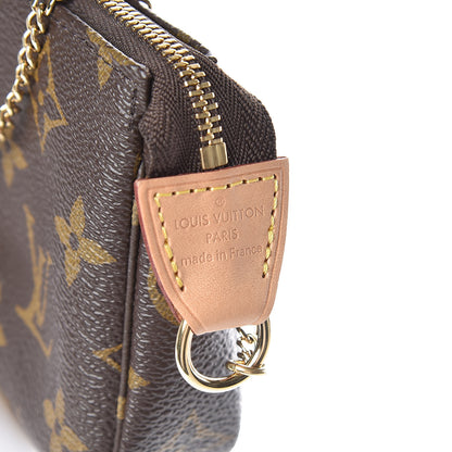 Louis Vuitton Monogram Mini Pochette Accessories 7 of 9