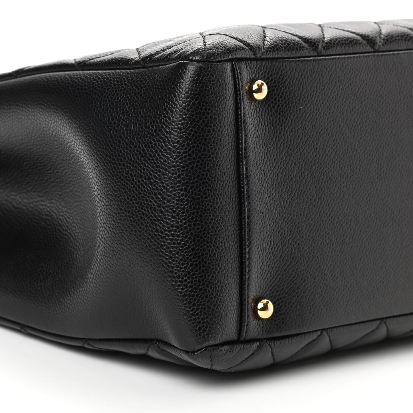 Caviar Quilted XL Grand Shopping Tote GST Black