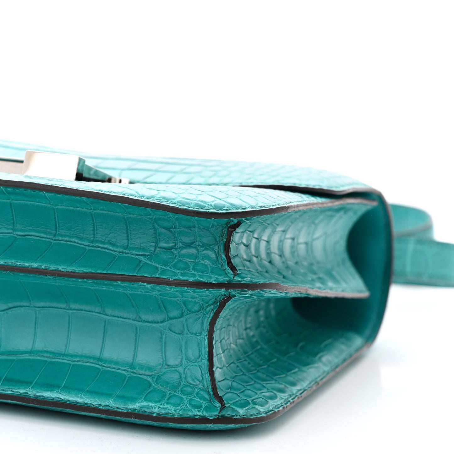 Matte Alligator Constance 24 Bleu Paon
