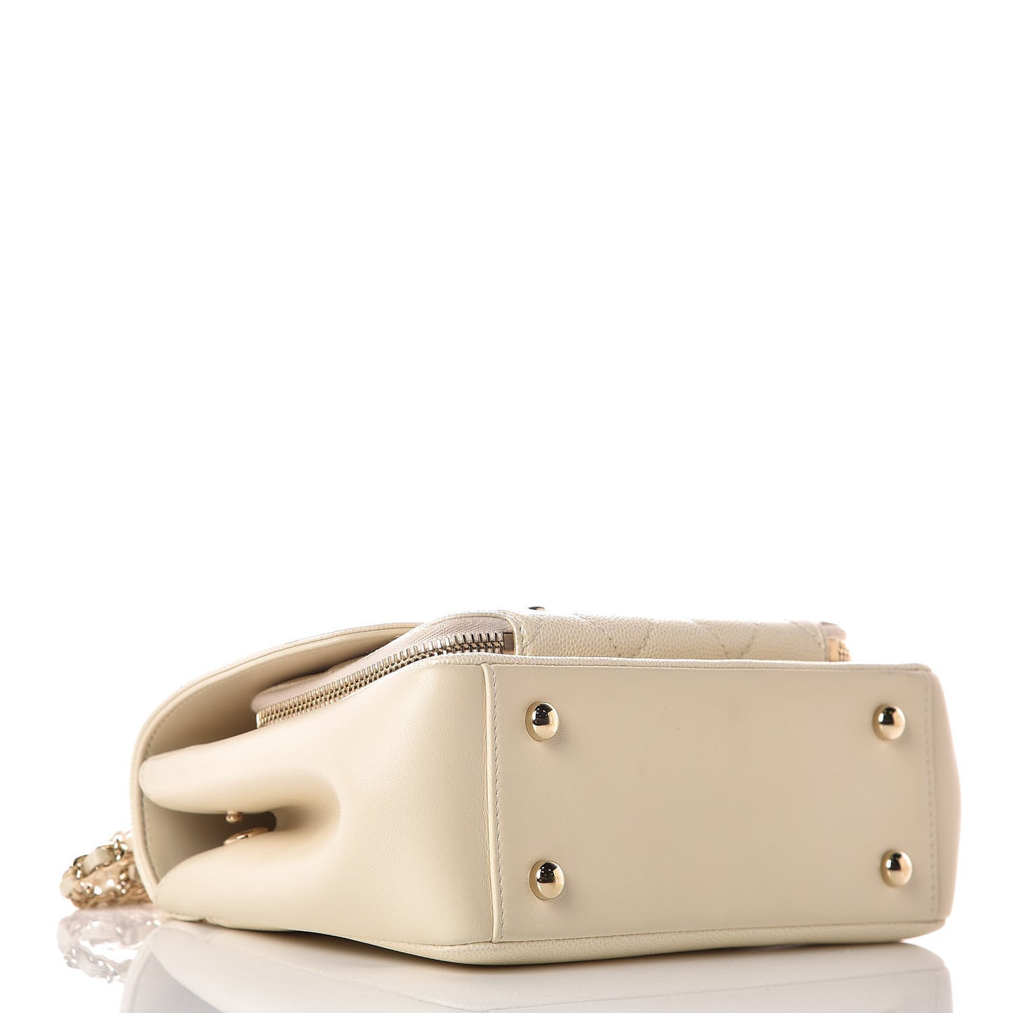 Caviar Quilted Small Business Affinity Flap White