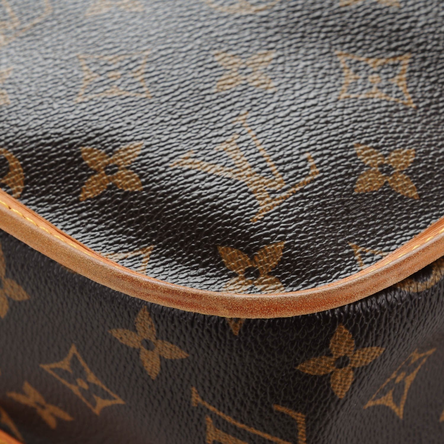 Louis Vuitton Monogram Bosphore PM Messenger 5 of 9