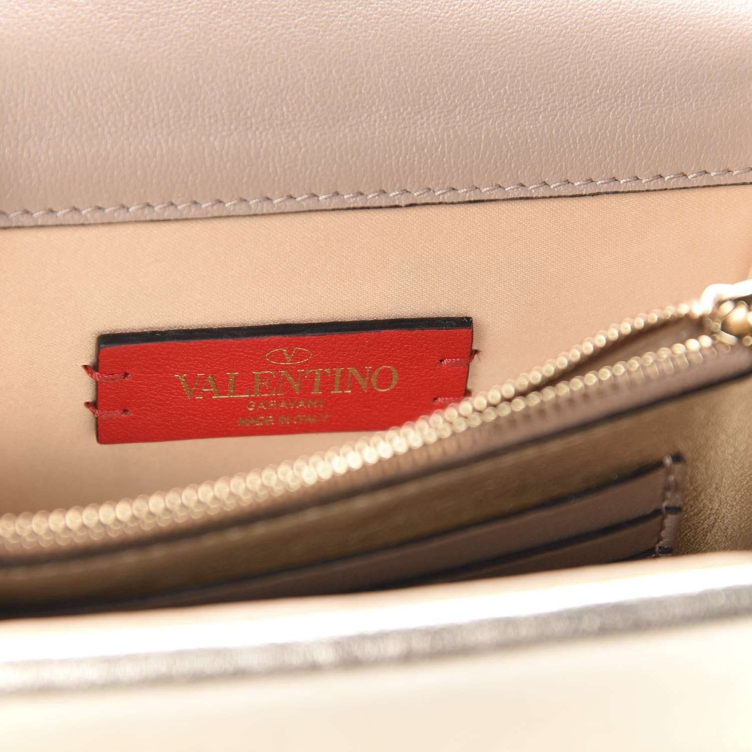 Valentino Garavani Metallic Calfskin Rockstud Wallet on Chain Gold 8 of 9