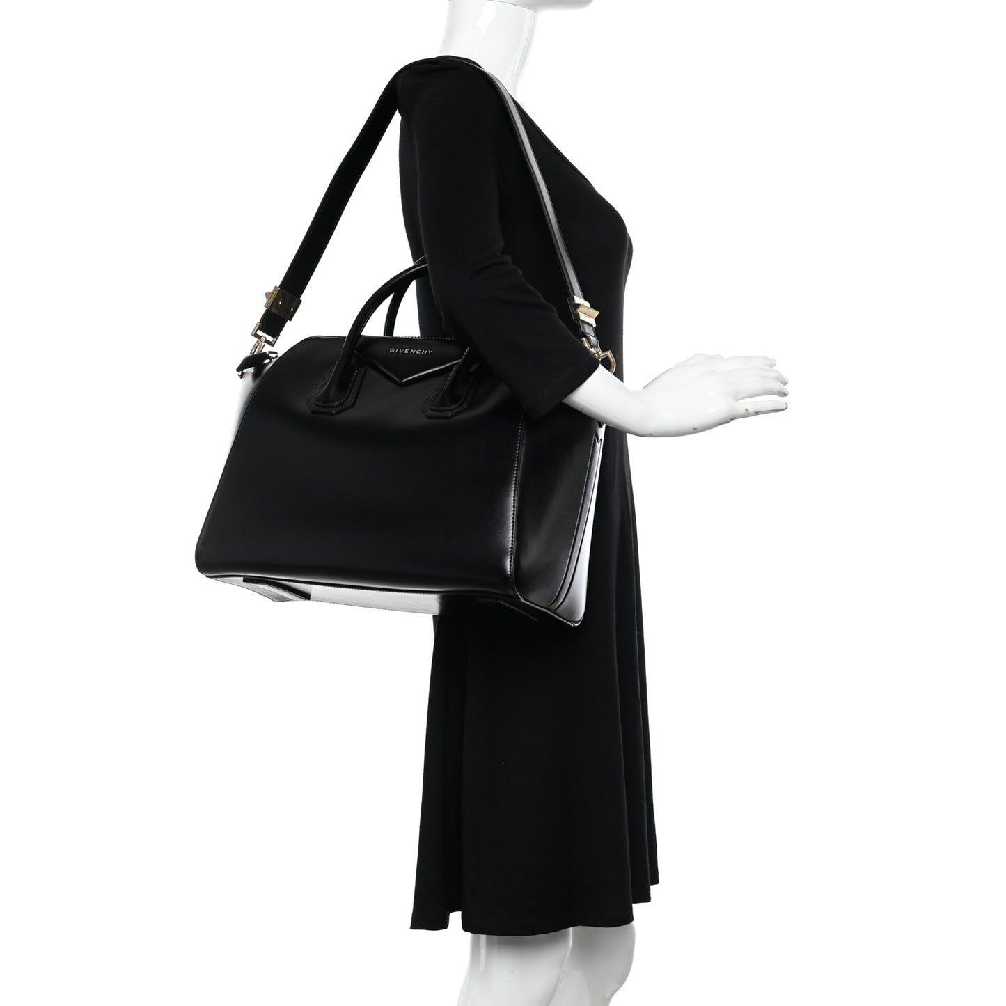 Shiny Lord Calfskin Medium Antigona Black