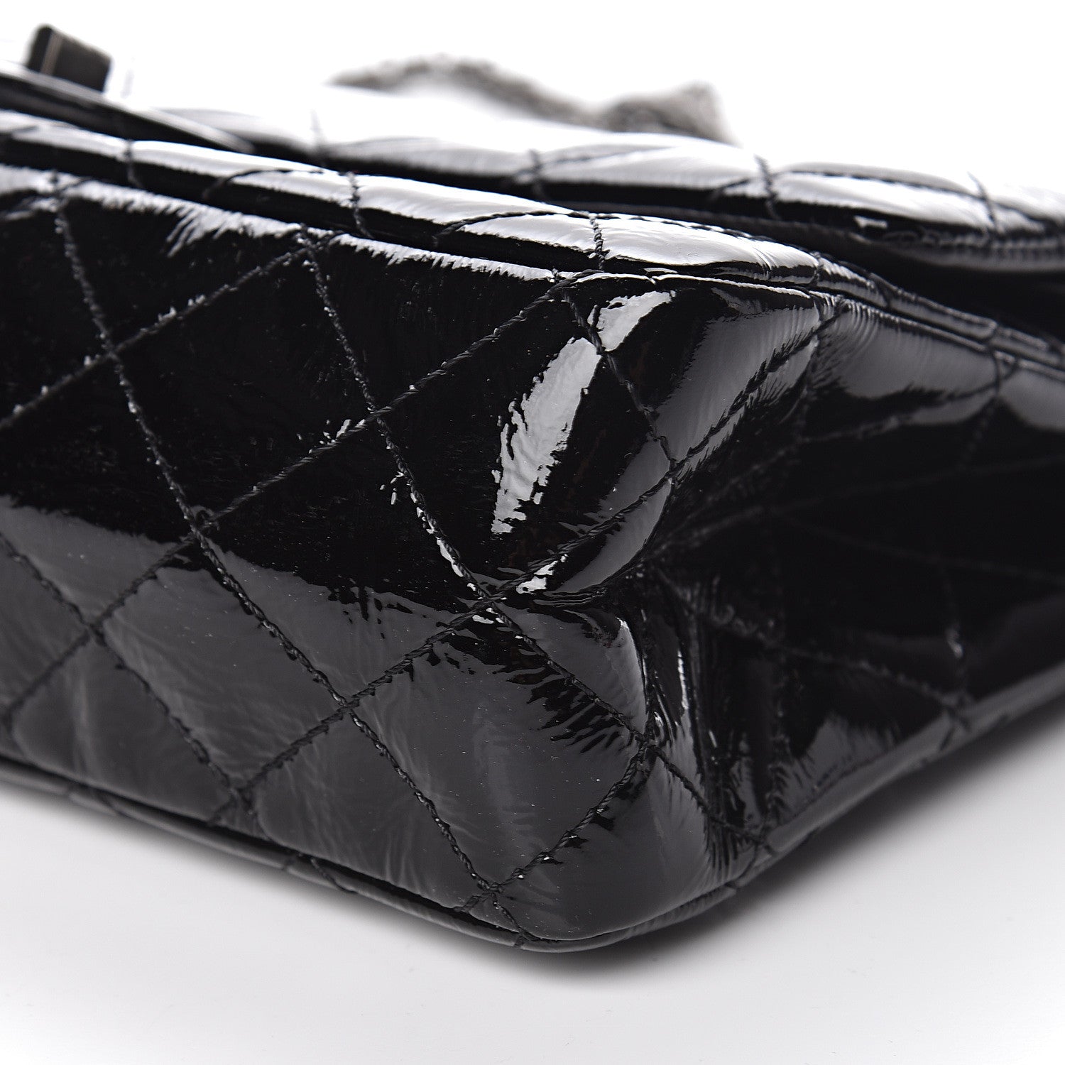 Chanel Distressed Patent Quilted 2.55 Reissue 226 Flap Black 13 of 14