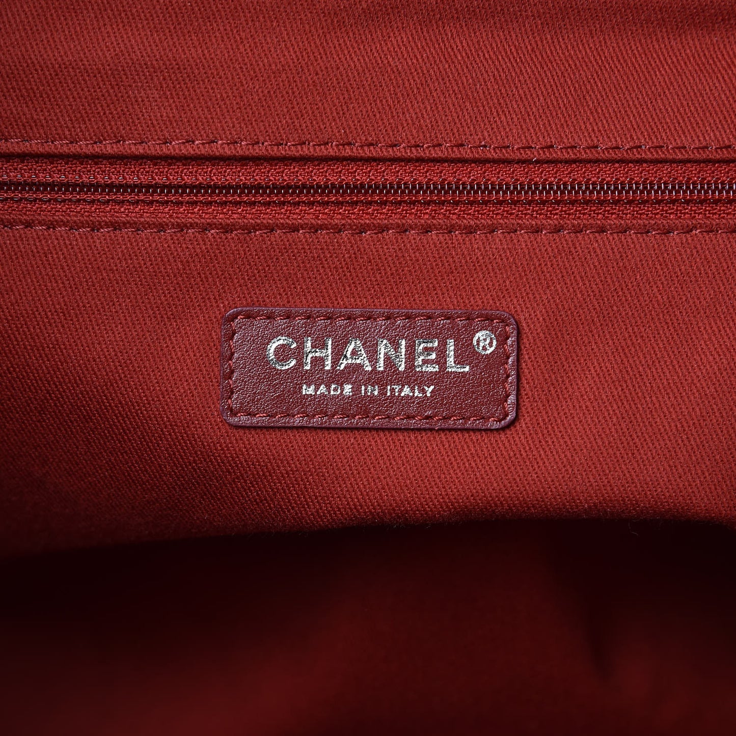 Lurex Boucle Medium Deauville Tote Red