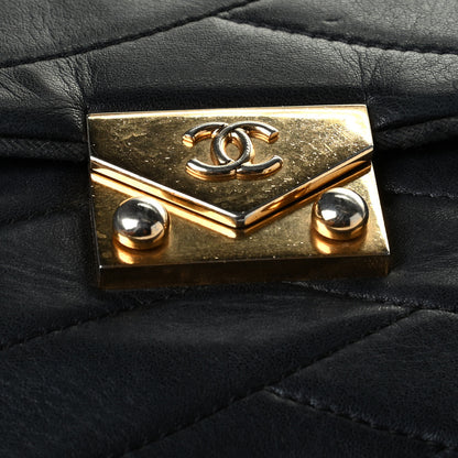 Chanel Lambskin Scallop Quilted Medium Pagoda Flap Black 5 of 9