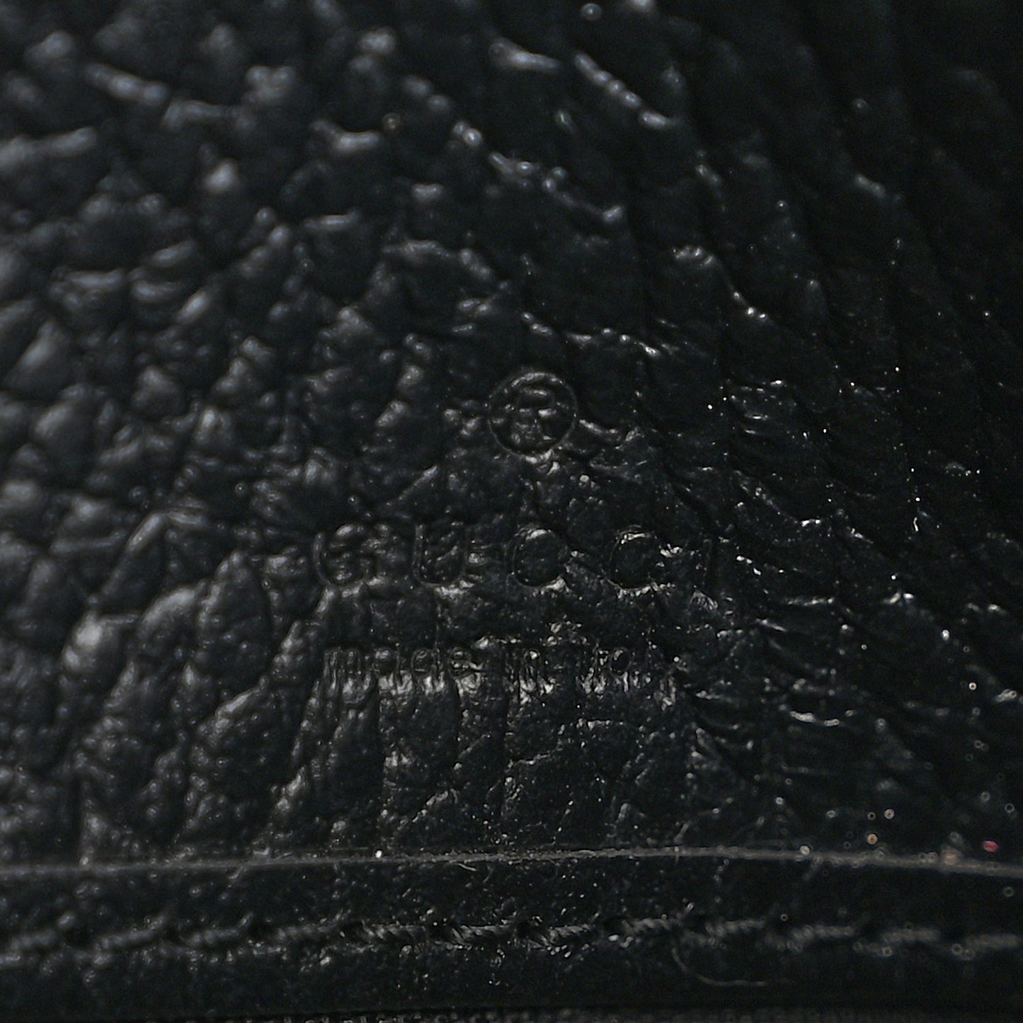 Dollar Calfskin GG Supreme Monogram Petite GG Marmont Wallet Chain Bag Black Beige Ebony