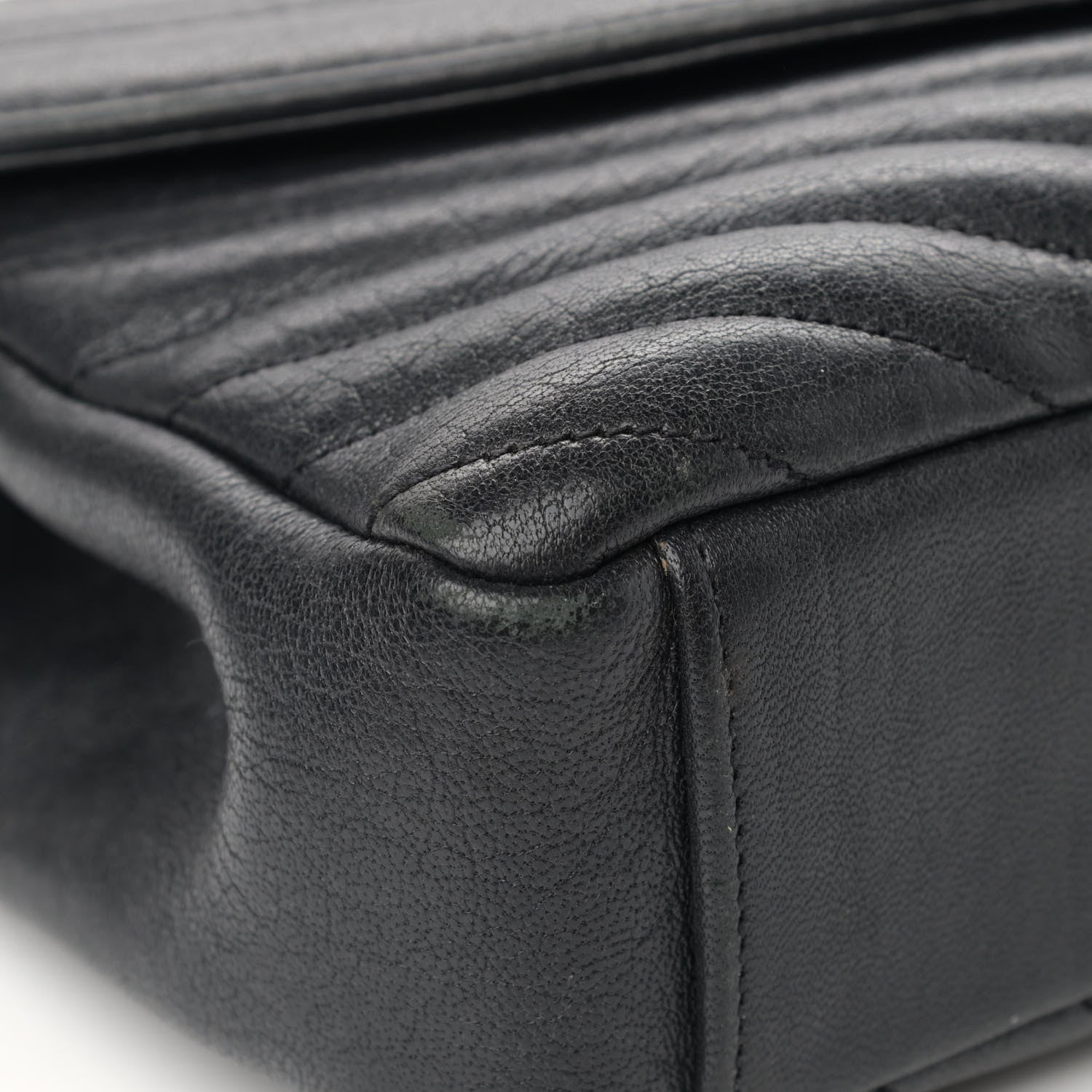 Saint Laurent Sheepskin Matelasse Chevron Monogram Medium College Bag Black 8 of 19