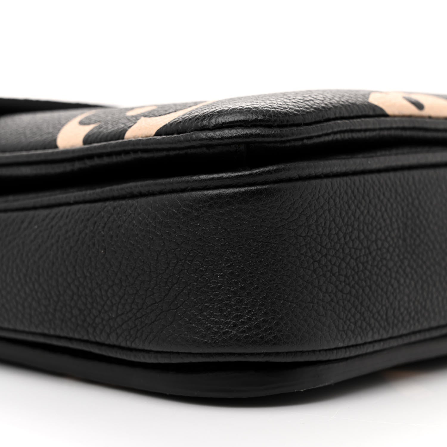 Louis Vuitton Empreinte Monogram Giant Pochette Metis Black Beige 8 of 12