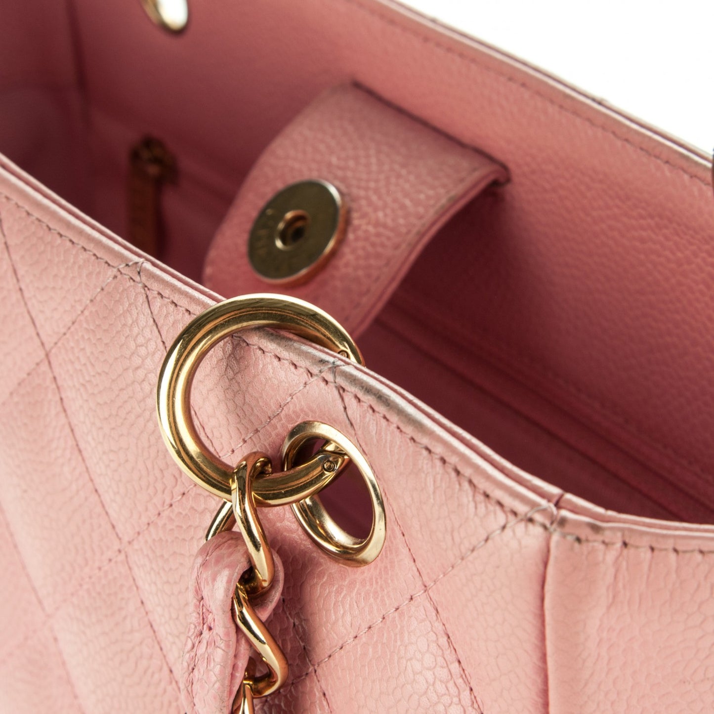 Caviar Quilted Petit Shopping Tote PST Pink