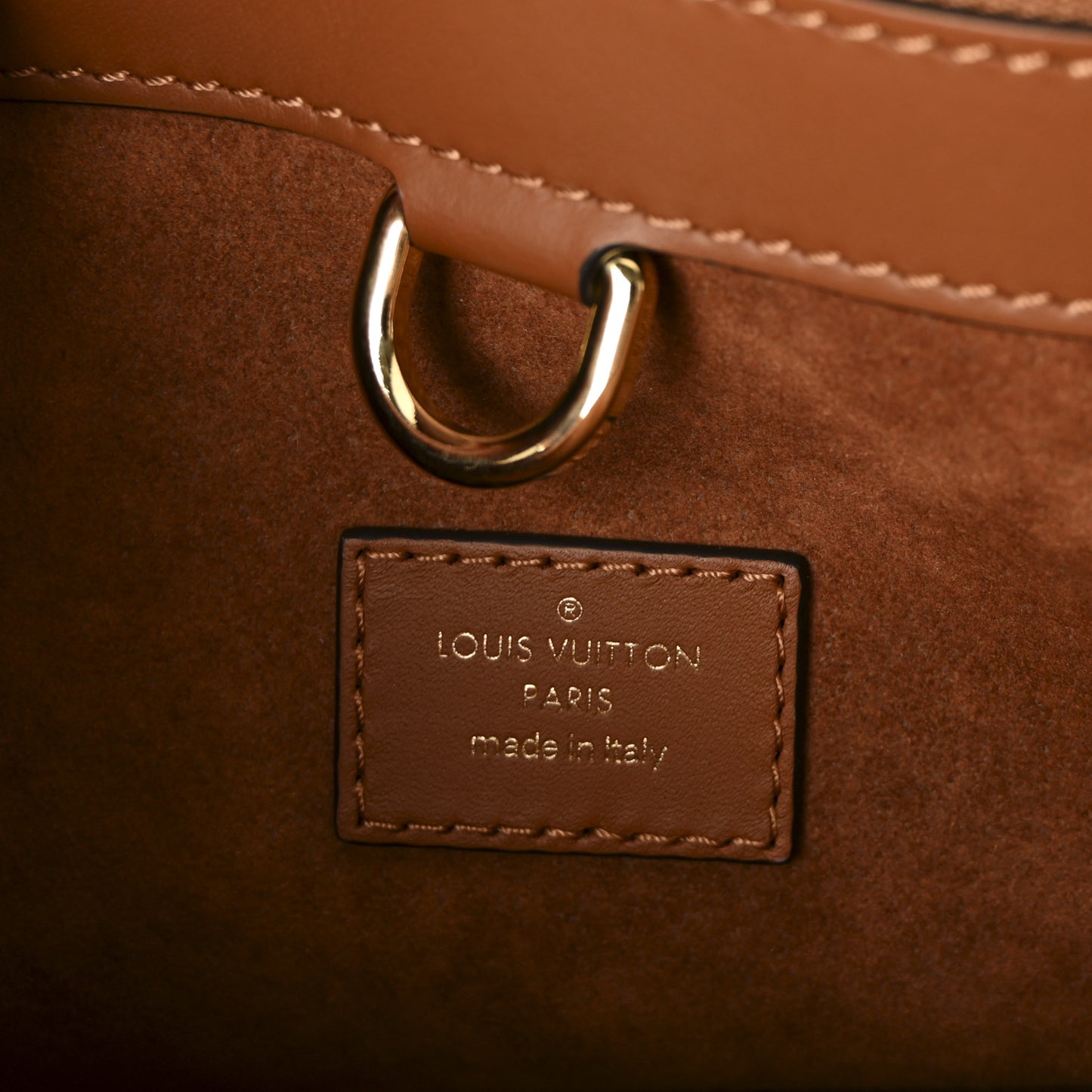 Taurillon Calfskin Vendome MM Gold