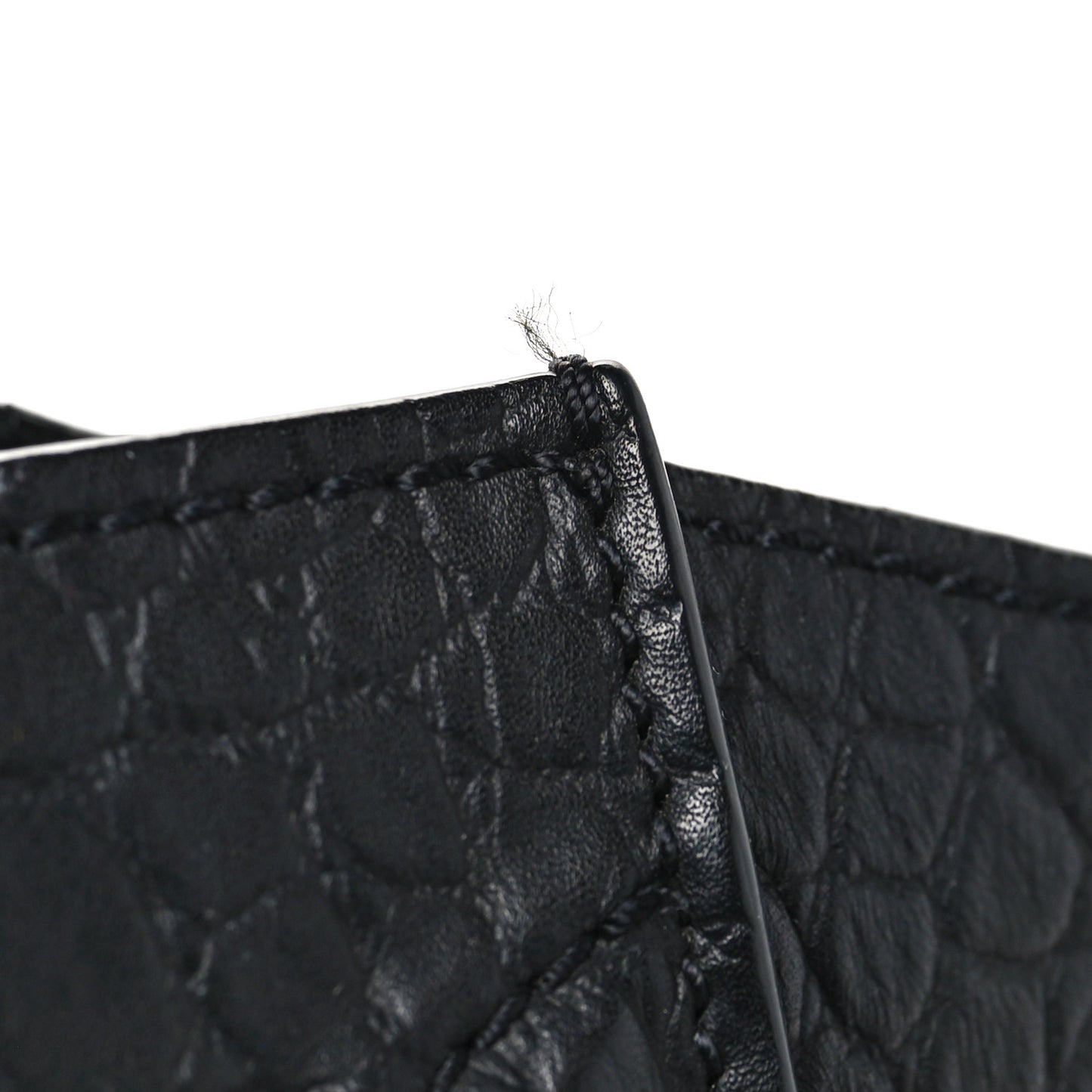 Crocodile Embossed Calfskin Medium Phantom Luggage Black