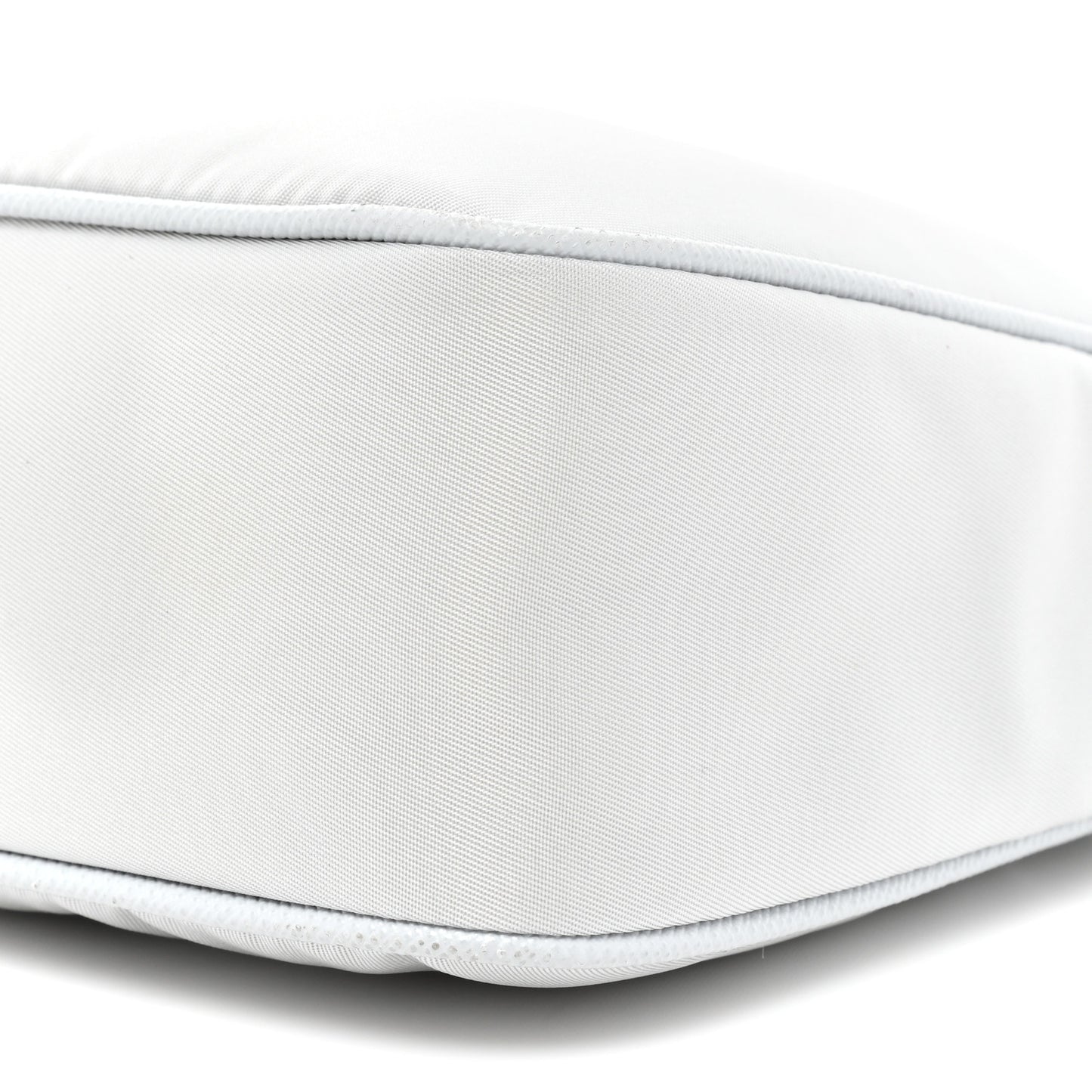 Re-Nylon Saffiano Re-Edition 2005 Shoulder Bag Fiordaliso