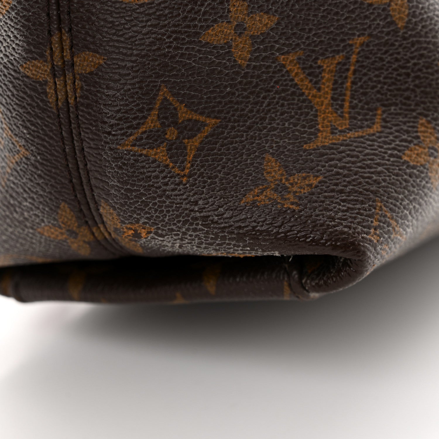 Louis Vuitton Monogram Tuileries Besace Kaki 16 of 17