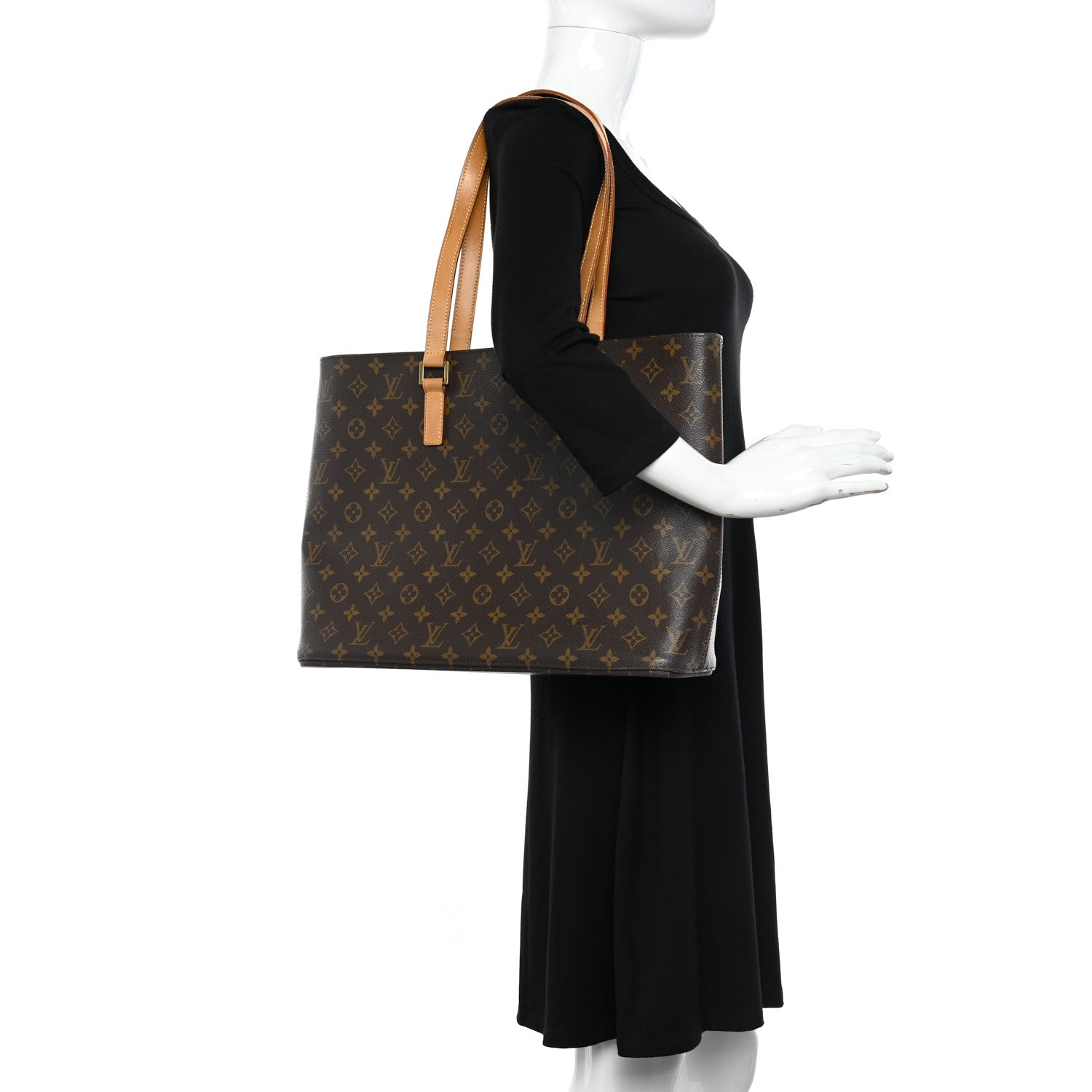 Louis Vuitton LOUIS VUITTON Monogram Luco 2 of 11