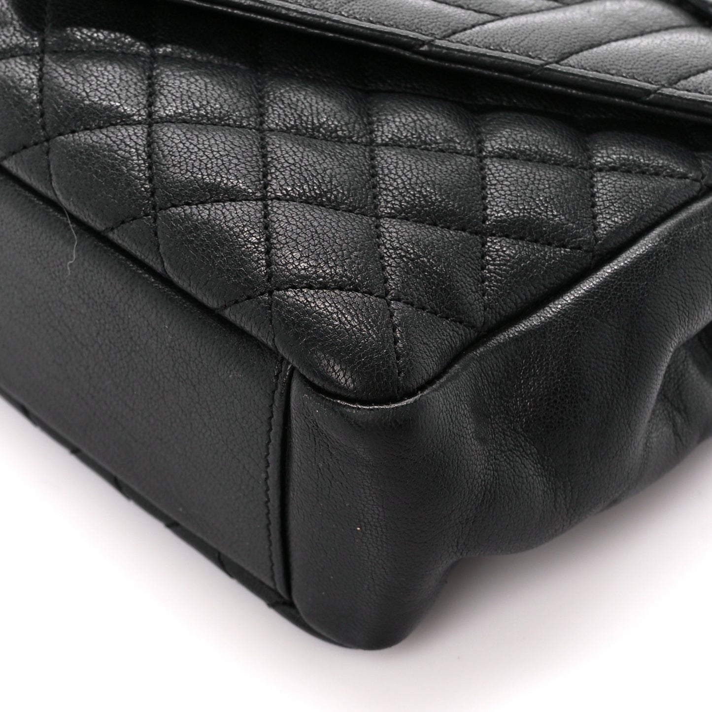 Sheepskin Tri-Quilt Monogram Medium College Bag Black Black