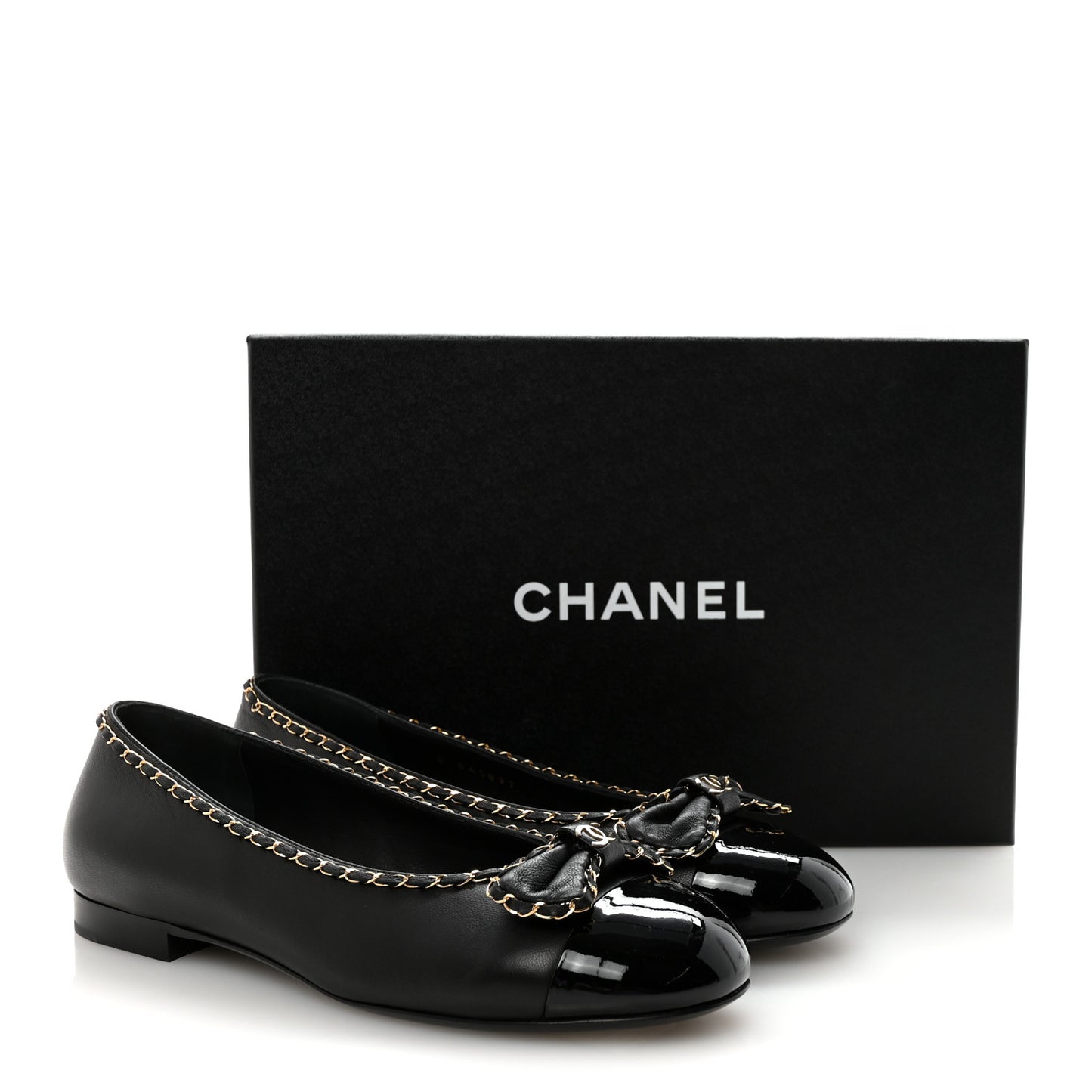 Lambskin Patent Cap Toe Chain Around Ballerina Flats 38.5 Black