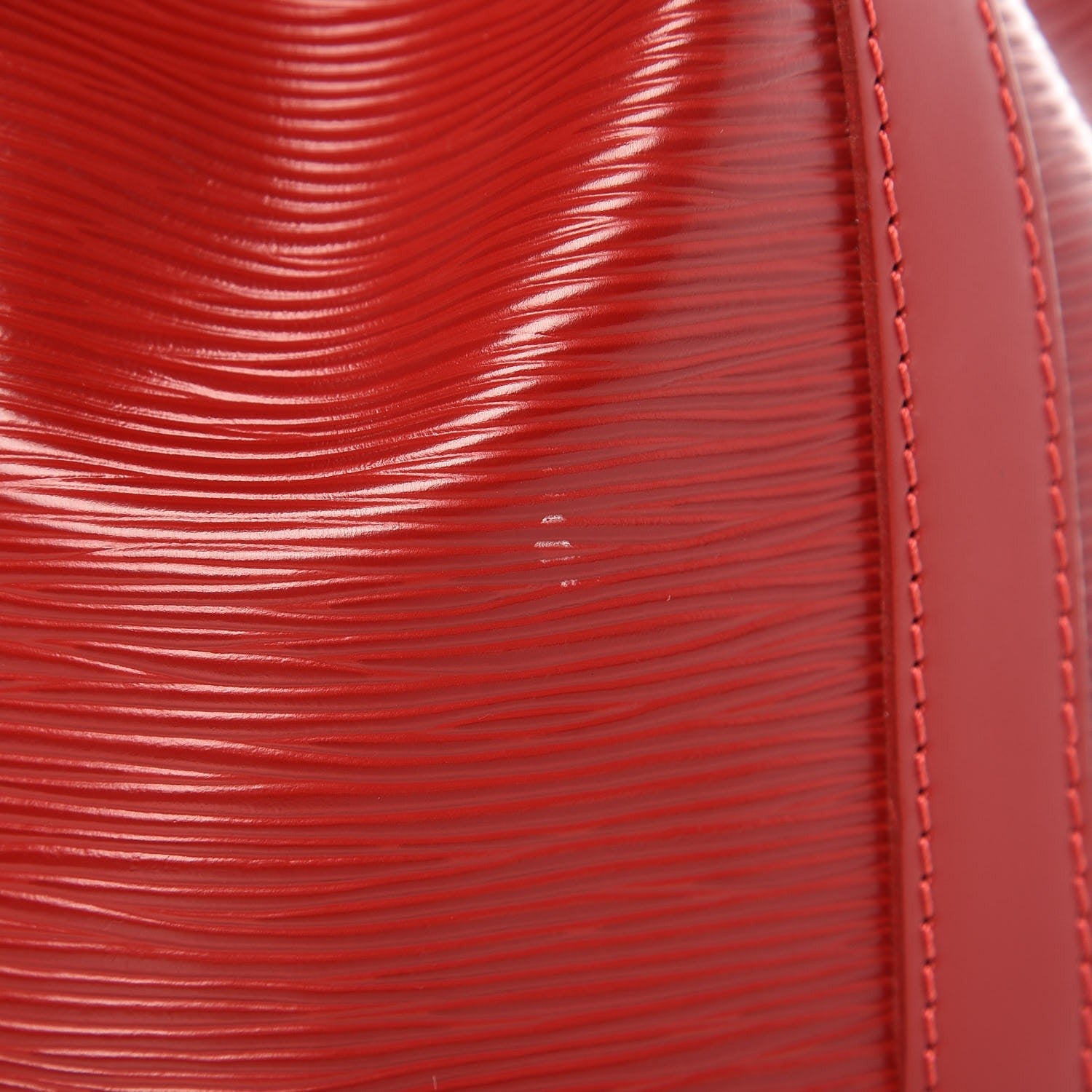 Louis Vuitton Epi Petit Noe NM Carmine 9 of 9