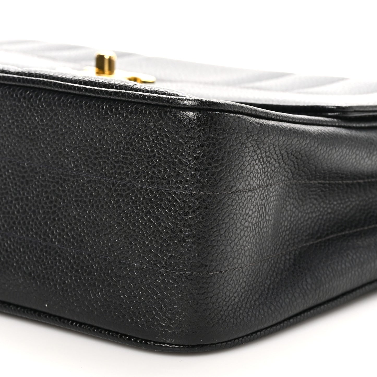 Caviar Vertical Quilted Kelly Flap Bag Black