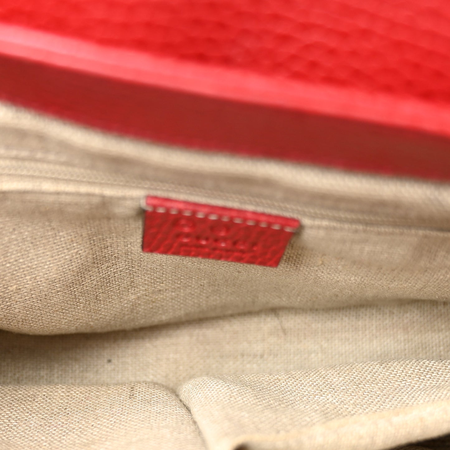 Dollar Calfskin Interlocking G Top Handle Shoulder Bag Red