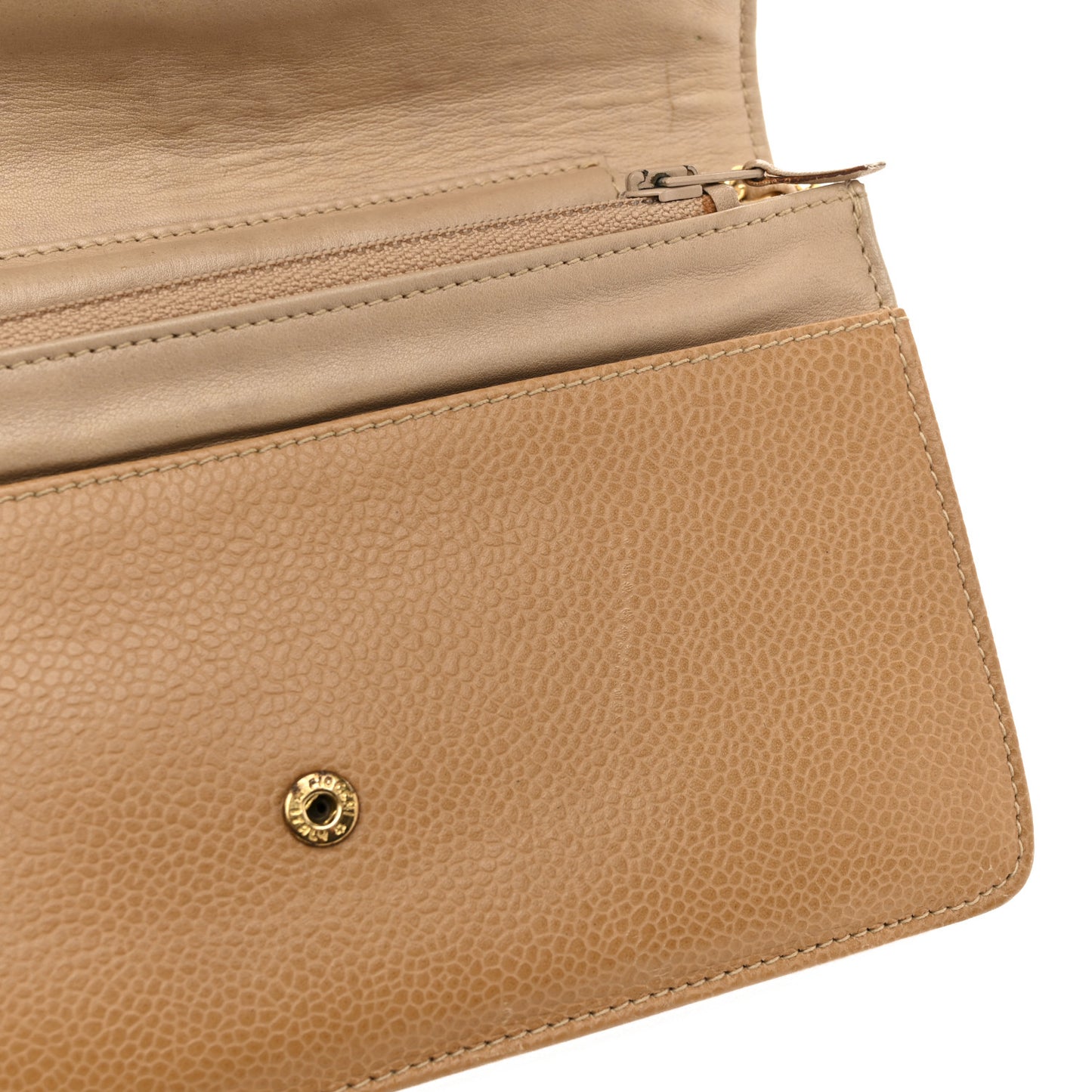 Caviar Timeless CC Wallet on Chain WOC Beige