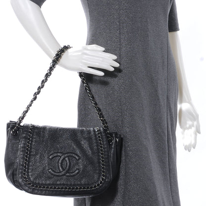 Chanel Luxe Ligne Flap Bag Black 2 of 7