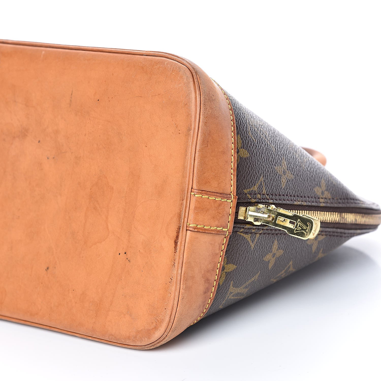 Louis Vuitton Monogram Alma PM 10 of 16