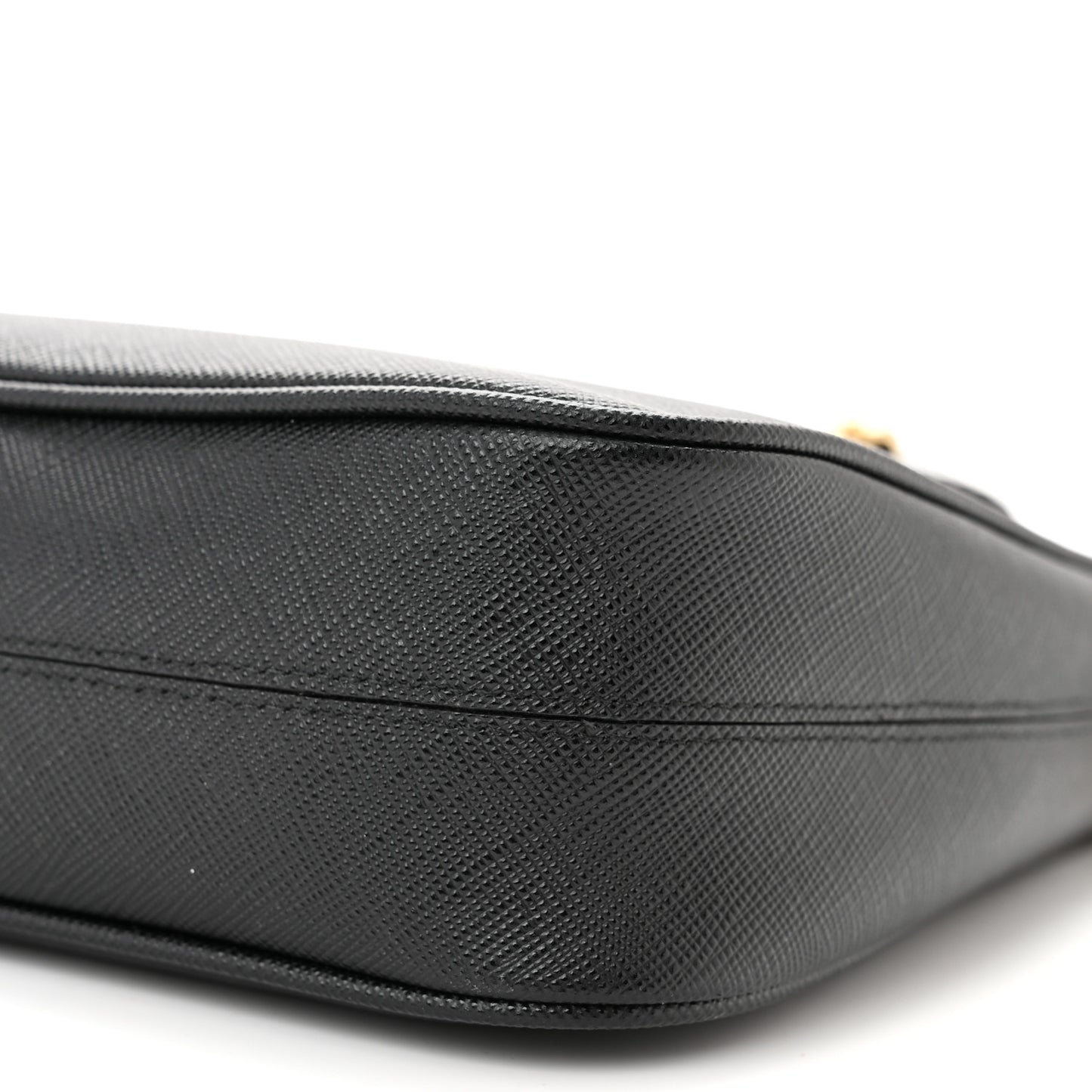 Saffiano Lux Re-Edition 2005 Shoulder Bag Black