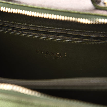 Chanel Iridescent Caviar Quilted Medium CC Filigree Vanity Case Green 8 of 11